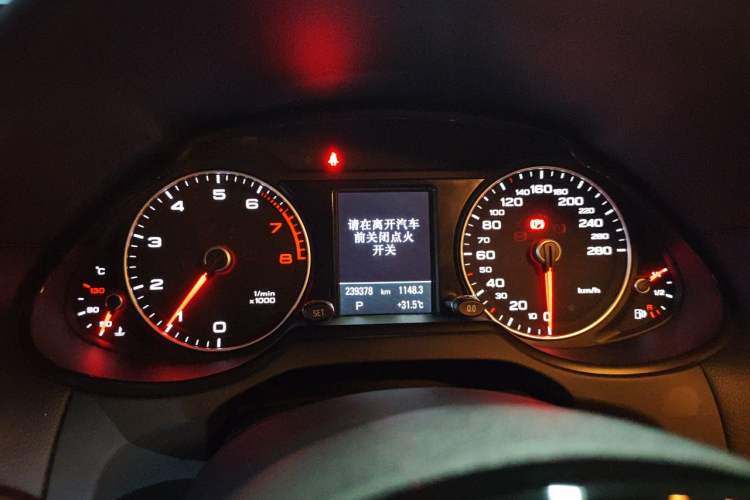Used Audi Q5 2017 40 TFSI Technology Edition Instrument Cluster