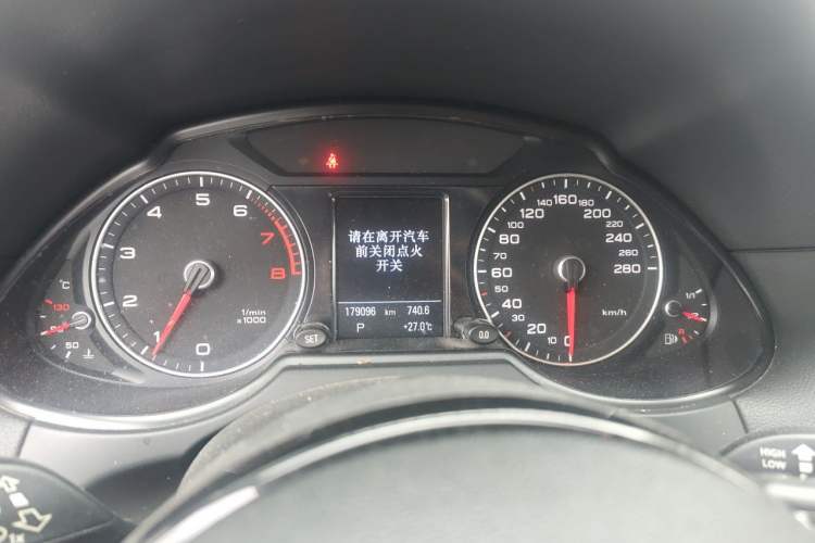Used Audi Q5 2017 40 TFSI Technology Edition Instrument Cluster