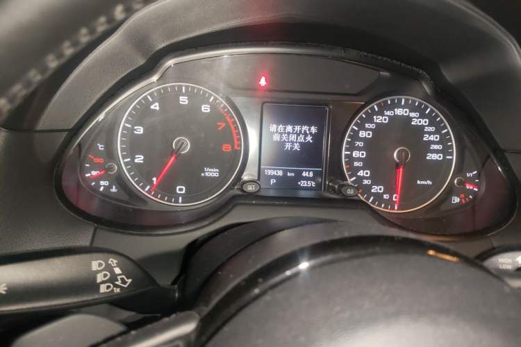 Used Audi Q5 2017 40 TFSI Comfort Model Instrument Cluster