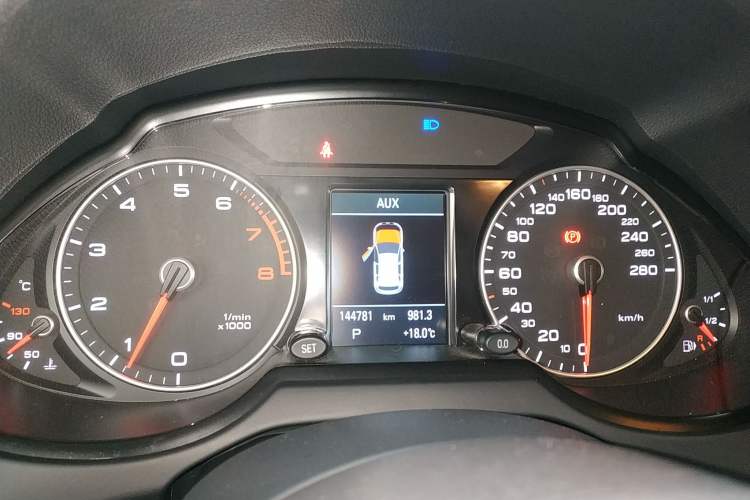 Used Audi Q5 2017 Plus 40 TFSI Technology Model Instrument Cluster