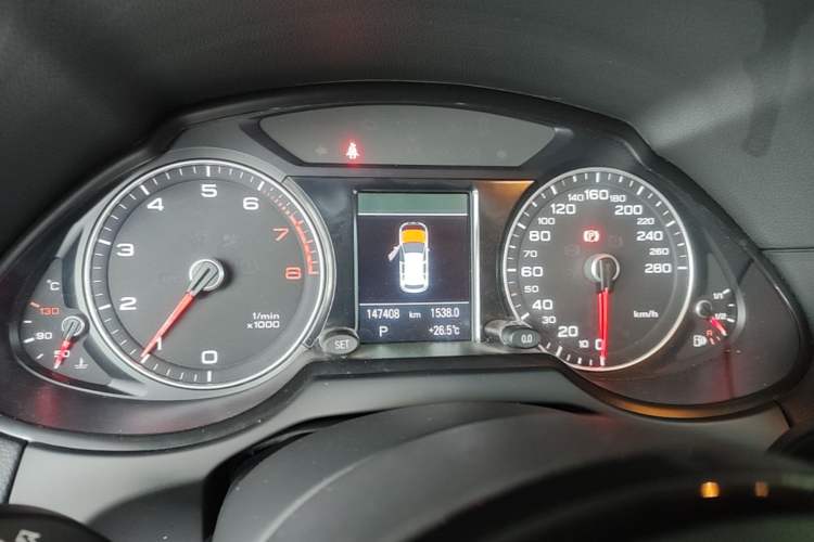 Used Audi Q5 2017 40 TFSI Comfort Model Instrument Cluster