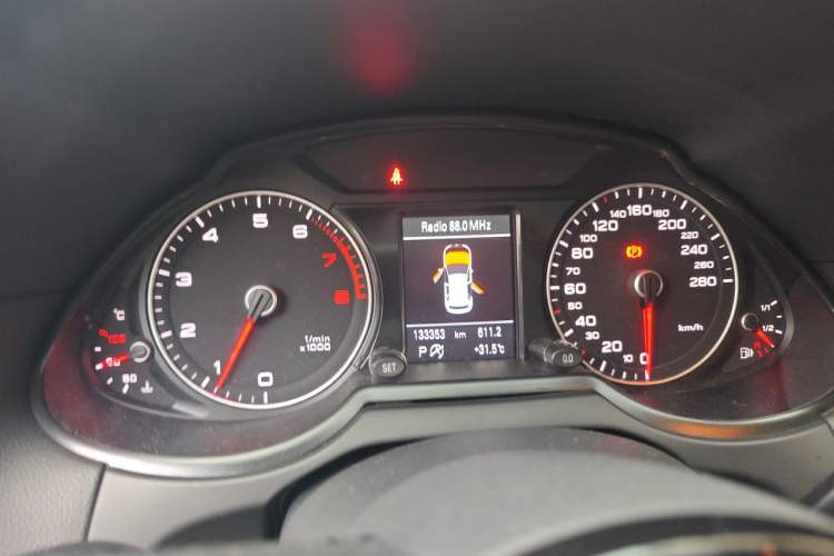 Used Audi Q5 2017 Plus 40 TFSI Technology Model Instrument Cluster