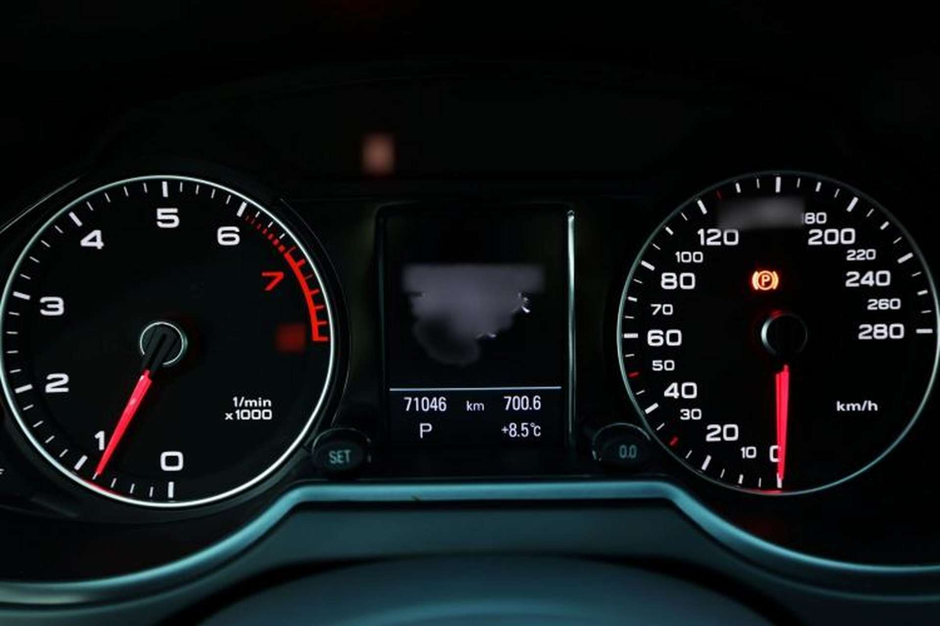 Used Audi Q5 2017 Plus 40 TFSI Technology Model Instrument Cluster