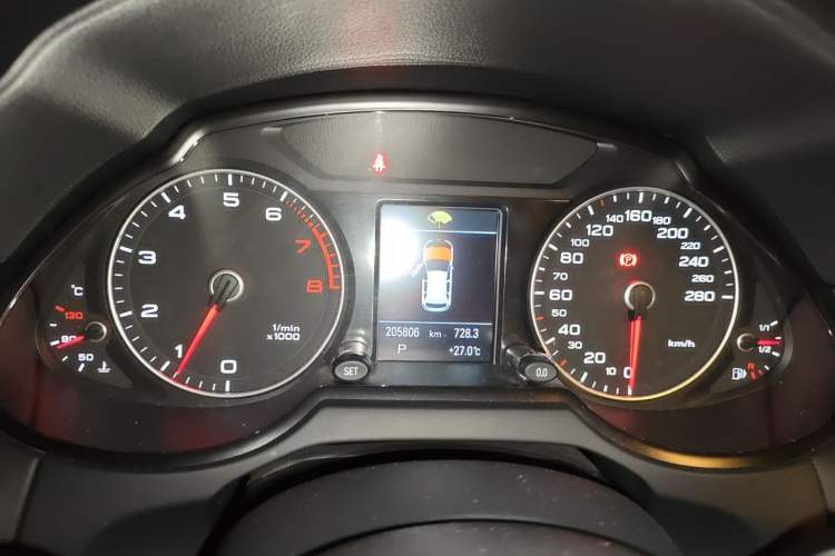 Used Audi Q5 2017 Plus 40 TFSI Technology Model Instrument Cluster