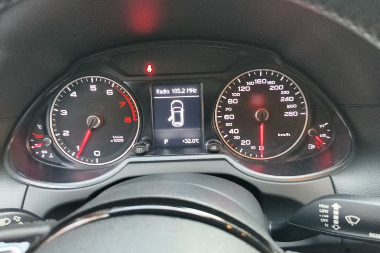 Used Audi Q5 2017 Plus 40 TFSI Ambition Model Instrument Cluster