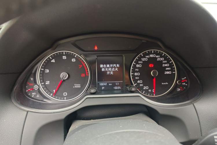 Used Audi Q5 2017 Plus 40 TFSI Technology Model Instrument Cluster