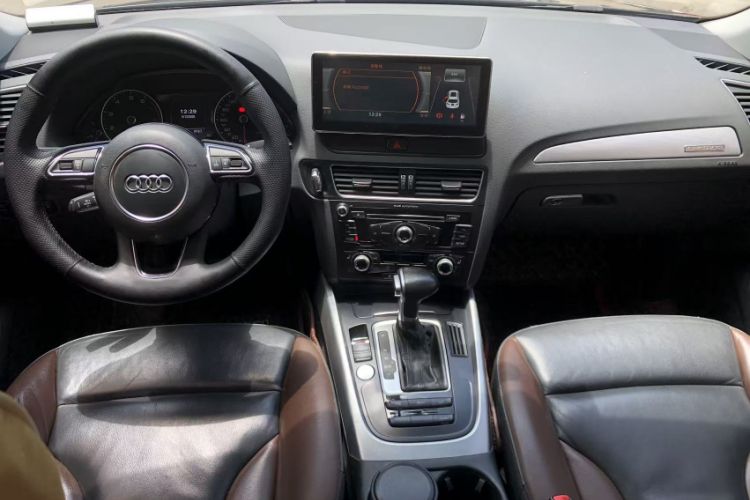 Used Audi Q5 2017 Plus 40 TFSI Technology Model Interior 1