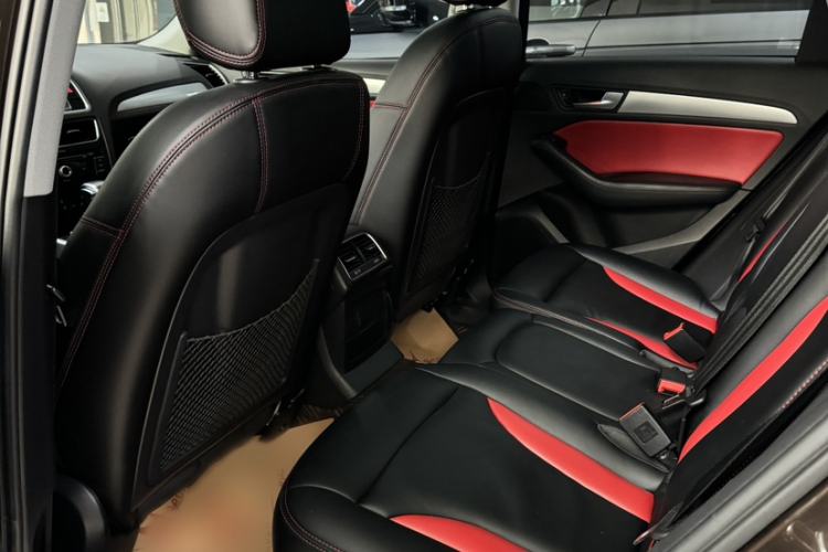 Used Audi Q5 2017 Plus 40 TFSI Technology Model Interior 2