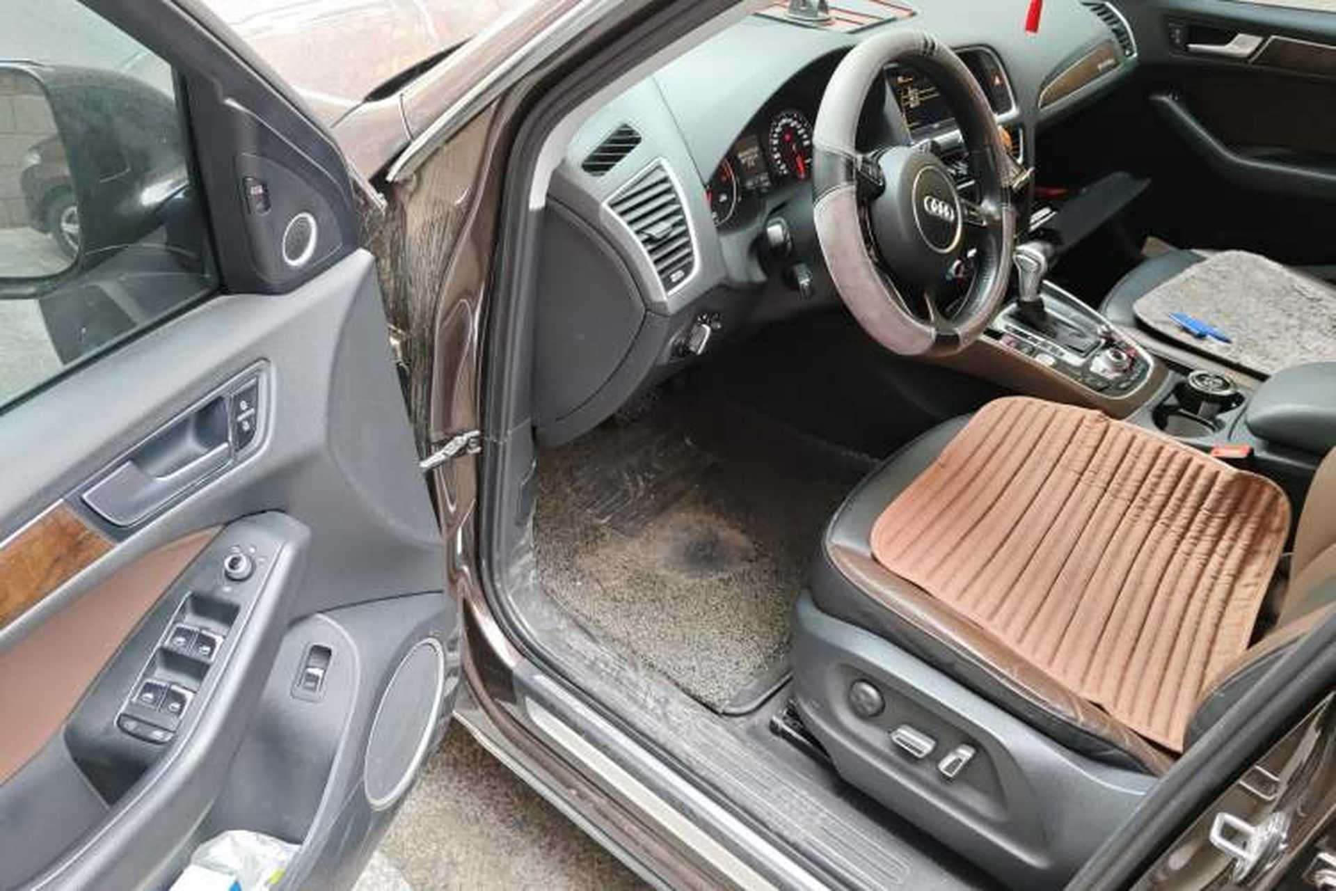 Used Audi Q5 2017 40 TFSI Comfort Model Interior 3