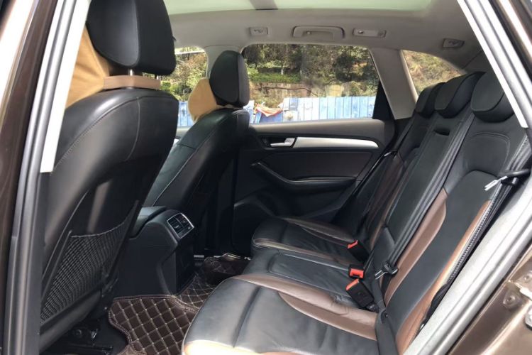 Used Audi Q5 2017 Plus 40 TFSI Technology Model Interior 3