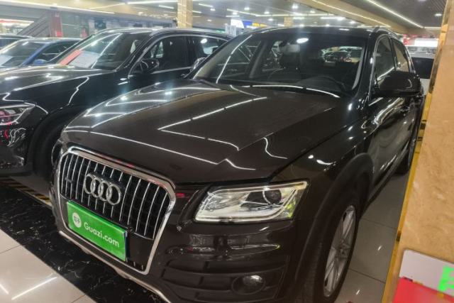 Used Audi Q5 2017 Plus 40 TFSI Technology Model
