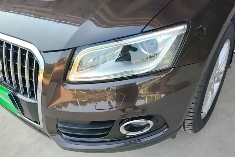 Used Audi Q5 2017 40 TFSI Technology Edition Left Front Headlight
