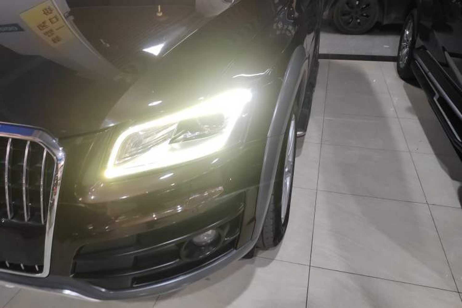 Used Audi Q5 2017 Plus 40 TFSI Technology Model Left Front Headlight