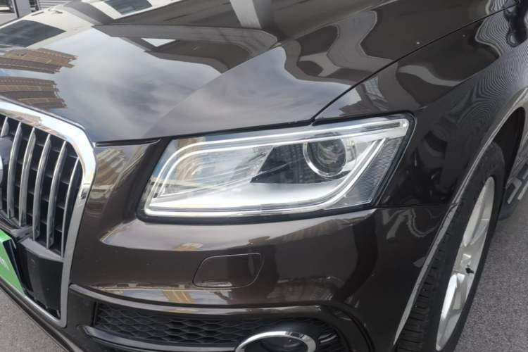 Used Audi Q5 2017 Plus 40 TFSI Ambition Model Left Front Headlight