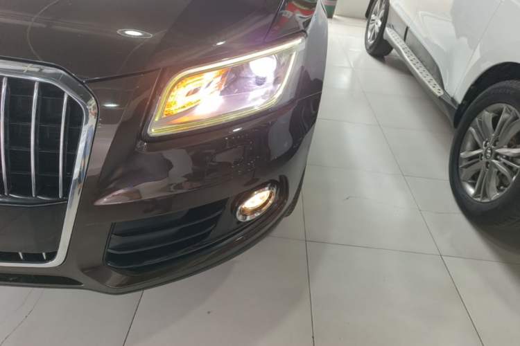 Used Audi Q5 2017 40 TFSI Ambition Edition Left Front Headlight