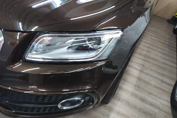 Used Audi Q5 2017 Plus 40 TFSI Ambition Model Left Front Headlight