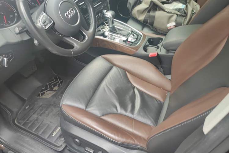 Used Audi Q5 2017 40 TFSI Comfort Model Left Front Seat