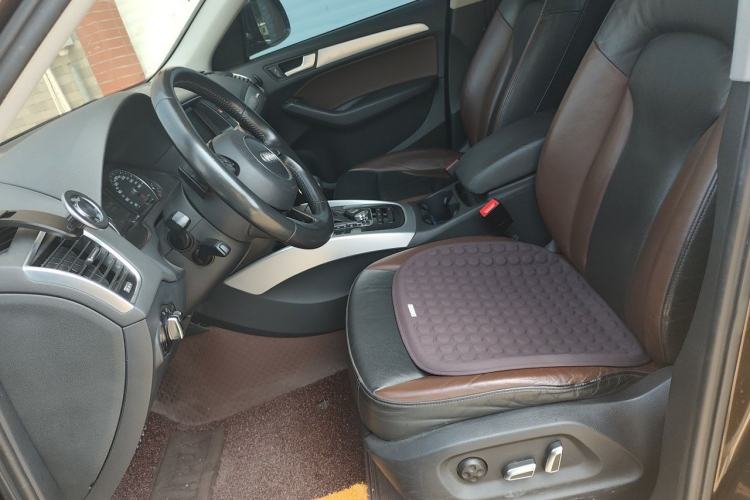 Used Audi Q5 2017 40 TFSI Technology Edition Left Front Seat