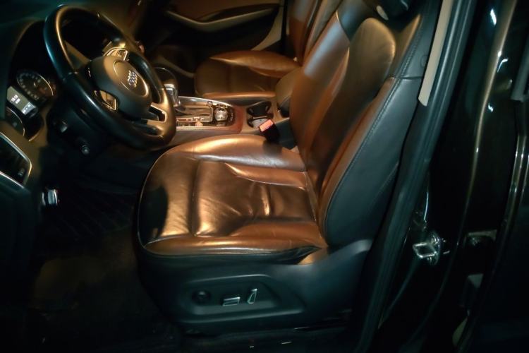 Used Audi Q5 2017 40 TFSI Comfort Model Left Front Seat