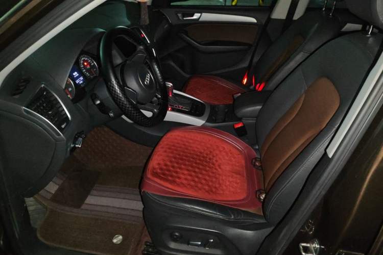 Used Audi Q5 2017 40 TFSI Ambition Edition Left Front Seat