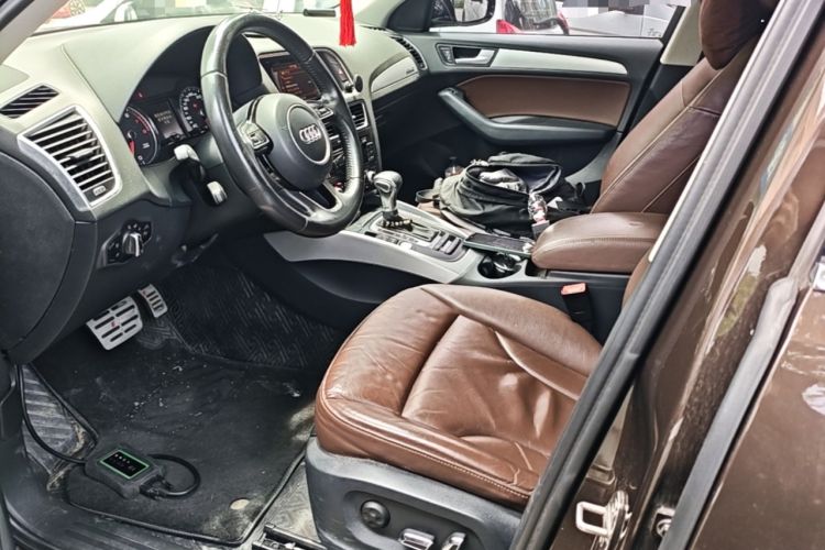 Used Audi Q5 2017 40 TFSI Technology Edition Left Front Seat
