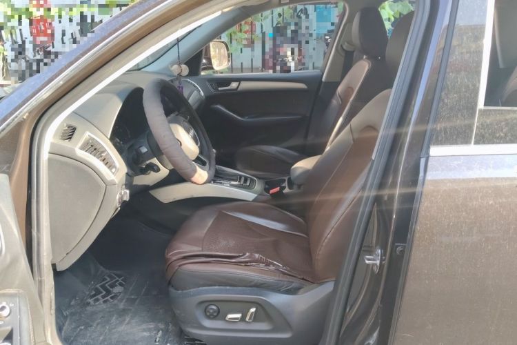 Used Audi Q5 2017 Plus 40 TFSI Technology Model Left Front Seat