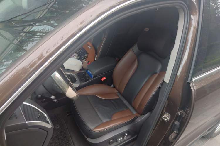 Used Audi Q5 2017 Plus 40 TFSI Technology Model Left Front Seat