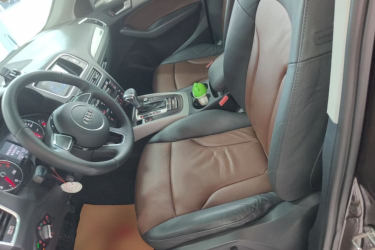 Used Audi Q5 2017 40 TFSI Ambition Edition Left Front Seat