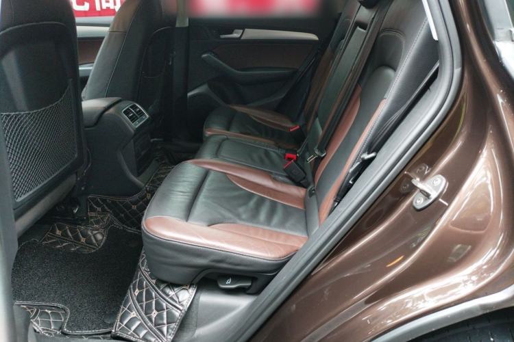 Used Audi Q5 2017 40 TFSI Technology Edition Left Rear Seat