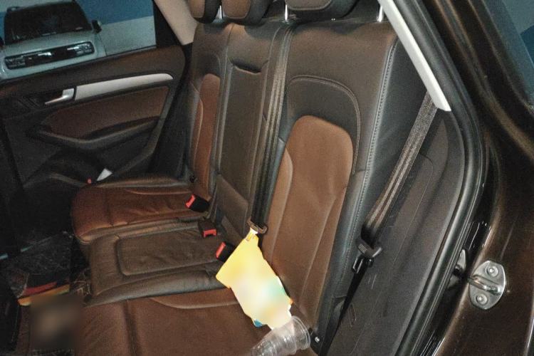 Used Audi Q5 2017 40 TFSI Ambition Edition Left Rear Seat