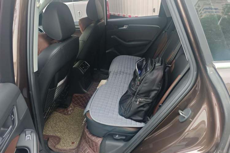 Used Audi Q5 2017 Plus 40 TFSI Technology Model Left Rear Seat
