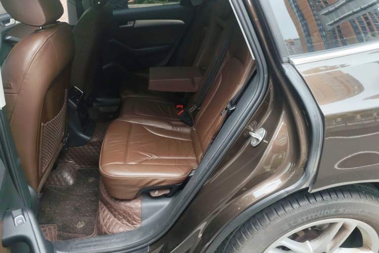 Used Audi Q5 2017 40 TFSI Technology Edition Left Rear Seat