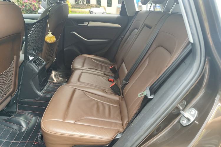 Used Audi Q5 2017 40 TFSI Technology Edition Left Rear Seat