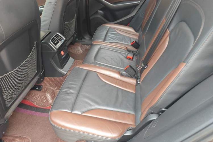 Used Audi Q5 2017 Plus 40 TFSI Technology Model Left Rear Seat
