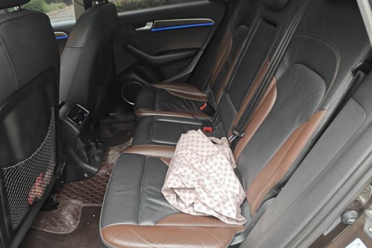 Used Audi Q5 2017 40 TFSI Comfort Model Left Rear Seat