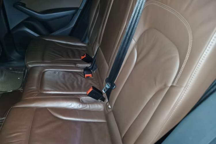 Used Audi Q5 2017 40 TFSI Technology Edition Left Rear Seat