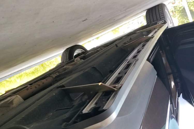 Used Audi Q5 2017 40 TFSI Technology Edition Left Side Sill