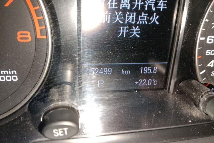Used Audi Q5 2017 40 TFSI Technology Edition Odometer Close Up