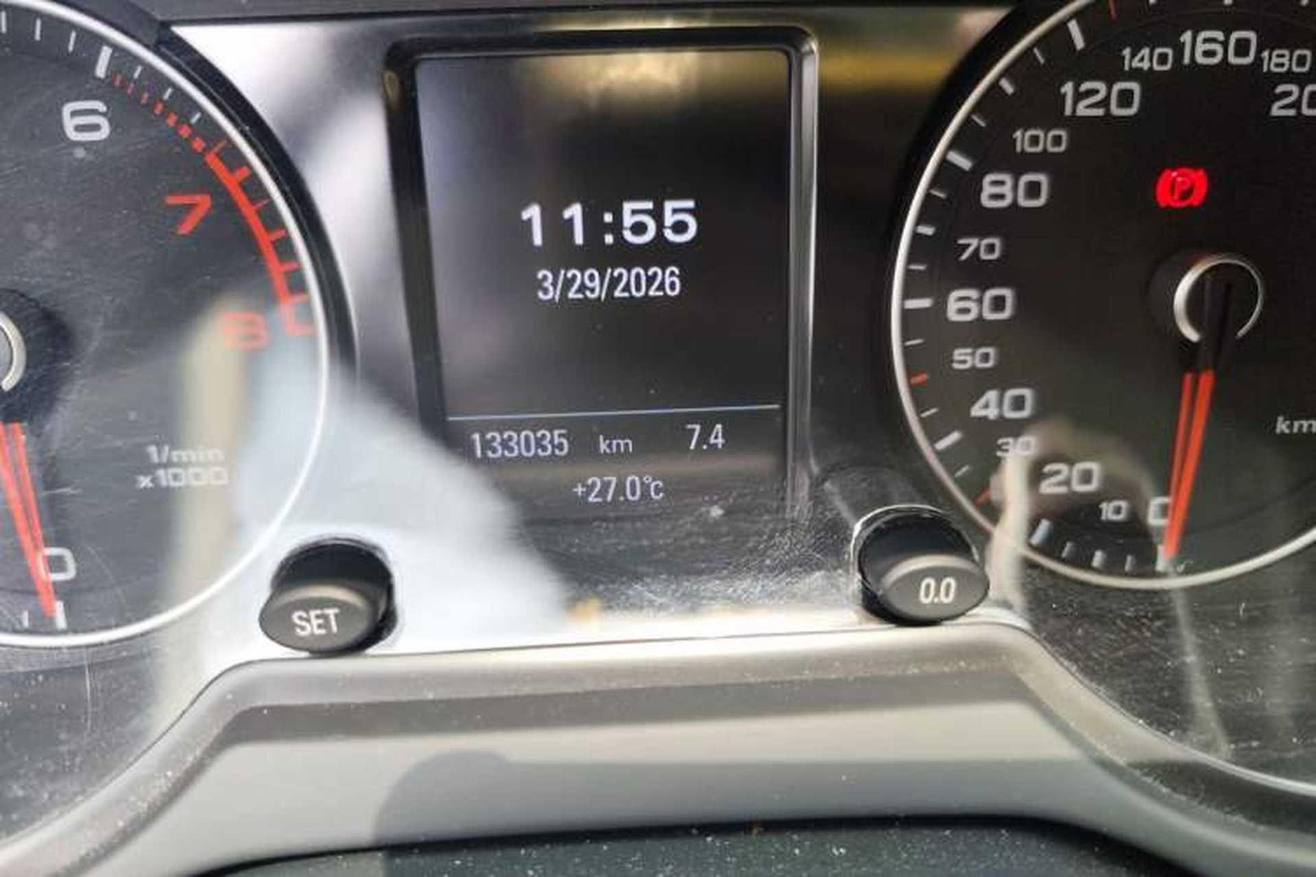 Used Audi Q5 2017 40 TFSI Technology Edition Odometer Close Up