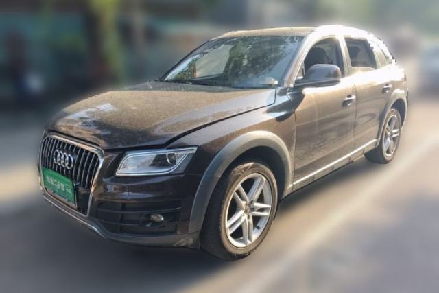Used Audi Q5 2017 Plus 40 TFSI Technology Model