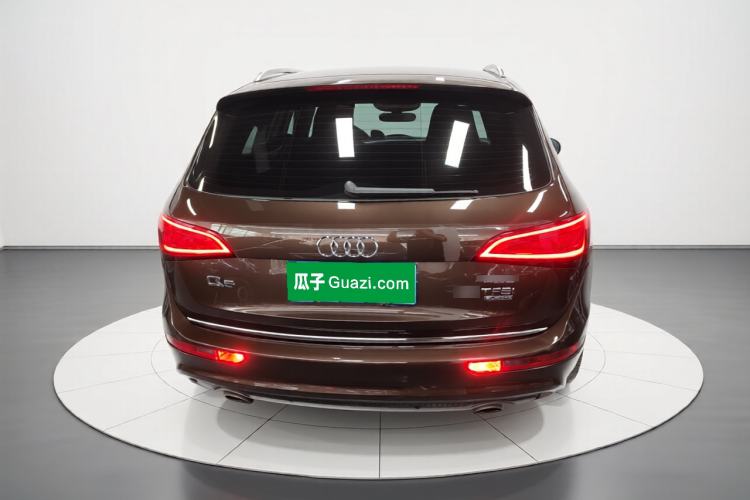 Used Audi Q5 2017 Plus 40 TFSI Ambition Model Rear