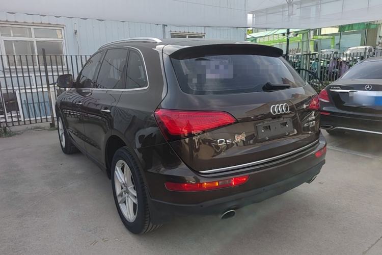 Used Audi Q5 2017 40 TFSI Technology Edition Rear Left 45 Deg