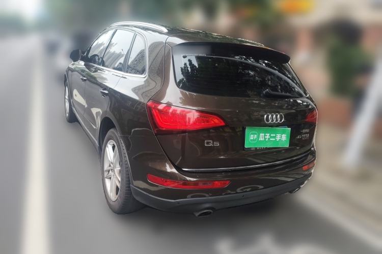 Used Audi Q5 2017 40 TFSI Technology Edition Rear Left 45 Deg