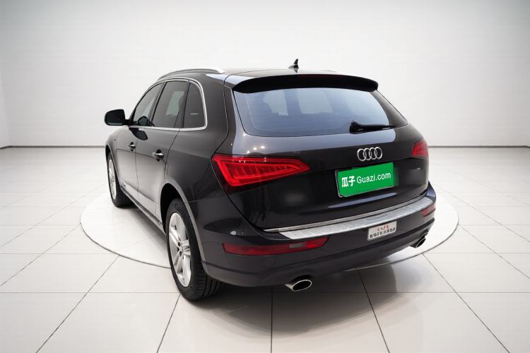 Used Audi Q5 2017 40 TFSI Technology Edition Rear Left 45 Deg