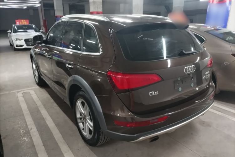 Used Audi Q5 2017 Plus 40 TFSI Technology Model Rear Left 45 Deg