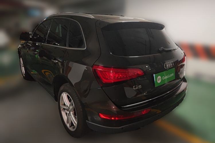 Used Audi Q5 2017 40 TFSI Technology Edition Rear Left 45 Deg