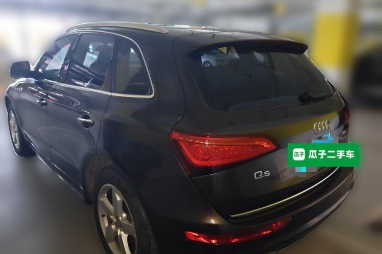 Used Audi Q5 2017 Plus 40 TFSI Ambition Model Rear Left 45 Deg