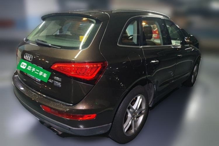 Used Audi Q5 2017 40 TFSI Technology Edition Rear Right 45 Deg