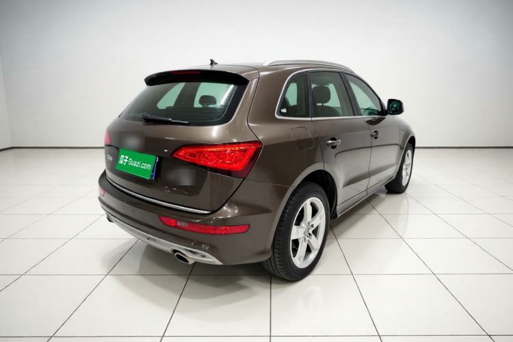 Used Audi Q5 2017 40 TFSI Ambition Edition Rear Right 45 Deg