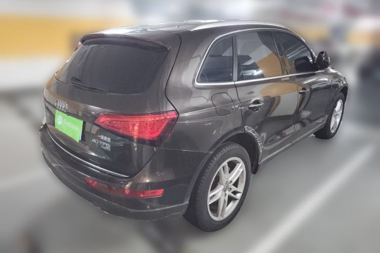 Used Audi Q5 2017 40 TFSI Technology Edition Rear Right 45 Deg